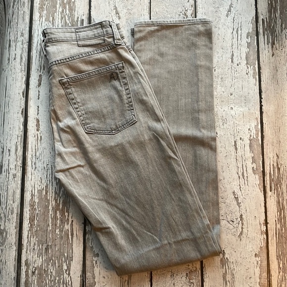 NWOT!Agave Denim No 11 Classic